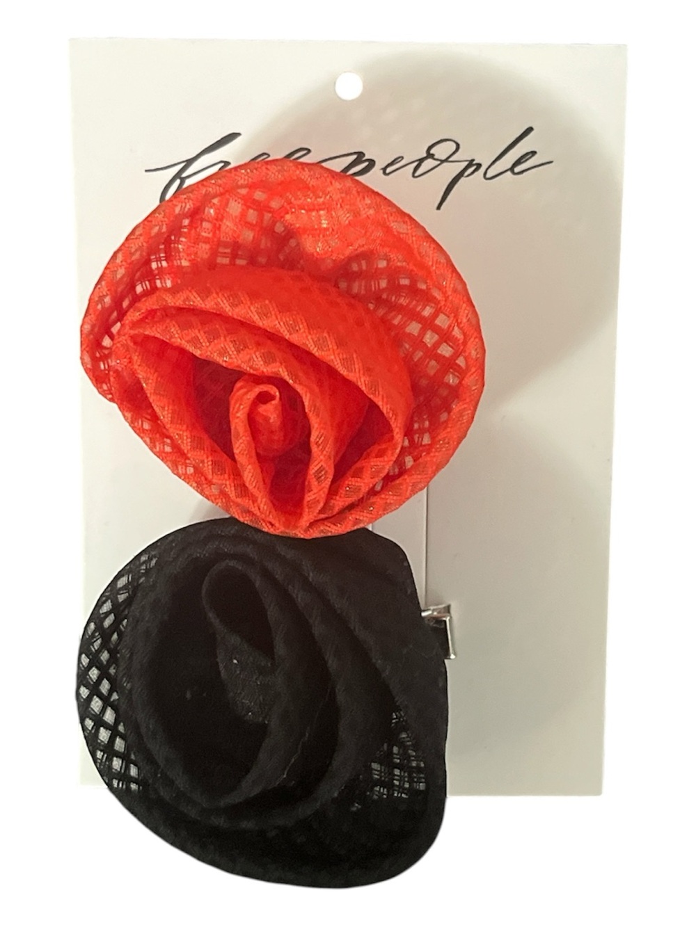 1529. FREE PEOPLE Mesh hair clips set in Red/ Black NWT $18